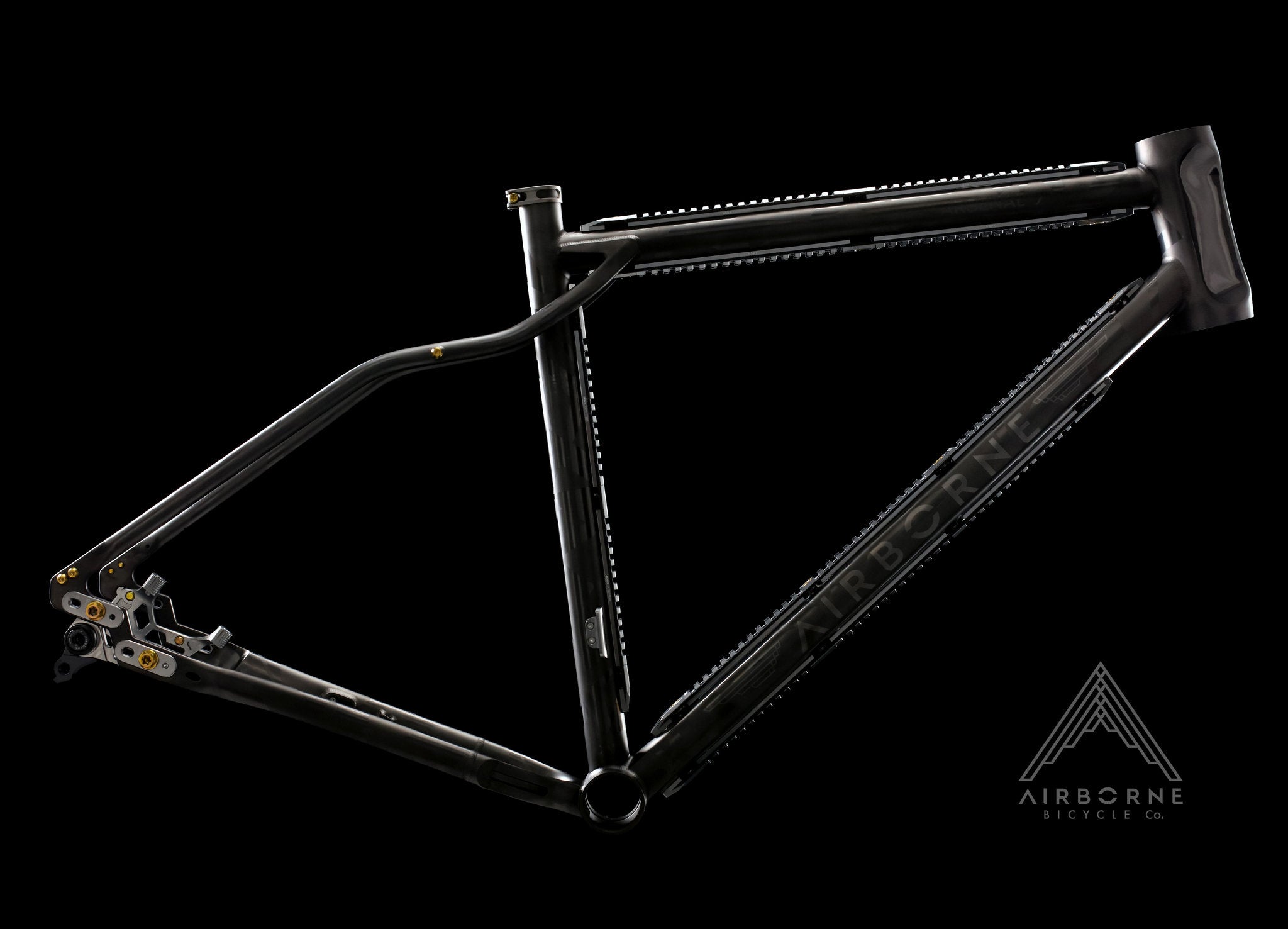 Arsenal 7°// Titanium Gravel - Bikepacking Frame Set